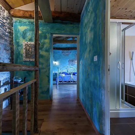 Stylish Villa With Swimming Pool In Pazin Пазин