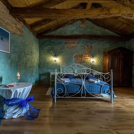 Stylish Villa With Swimming Pool In Pazin Пазин